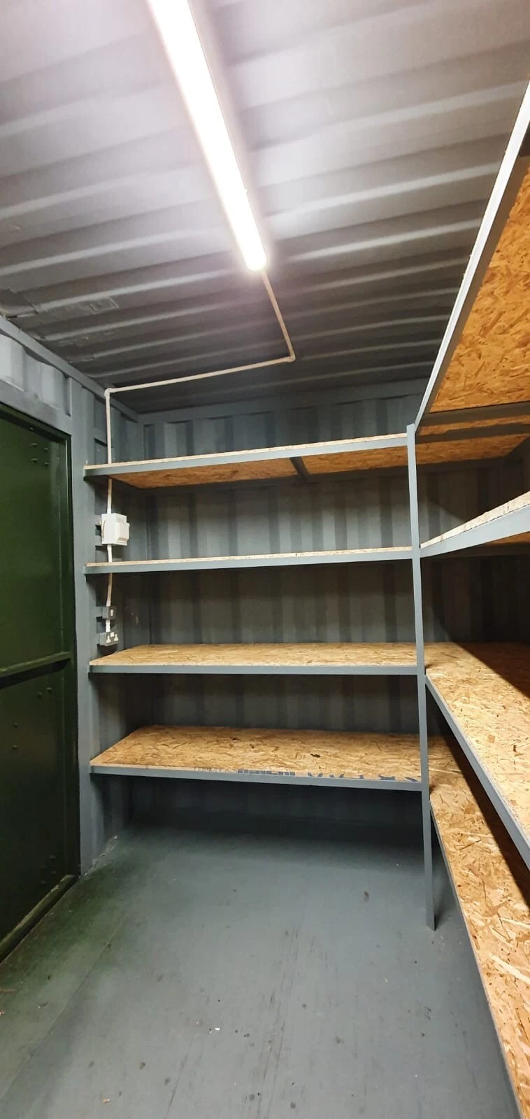20 x 8Ft 9ft 6 high cube Container, With Anti Condensation, Lighting & Shelving. — view 6