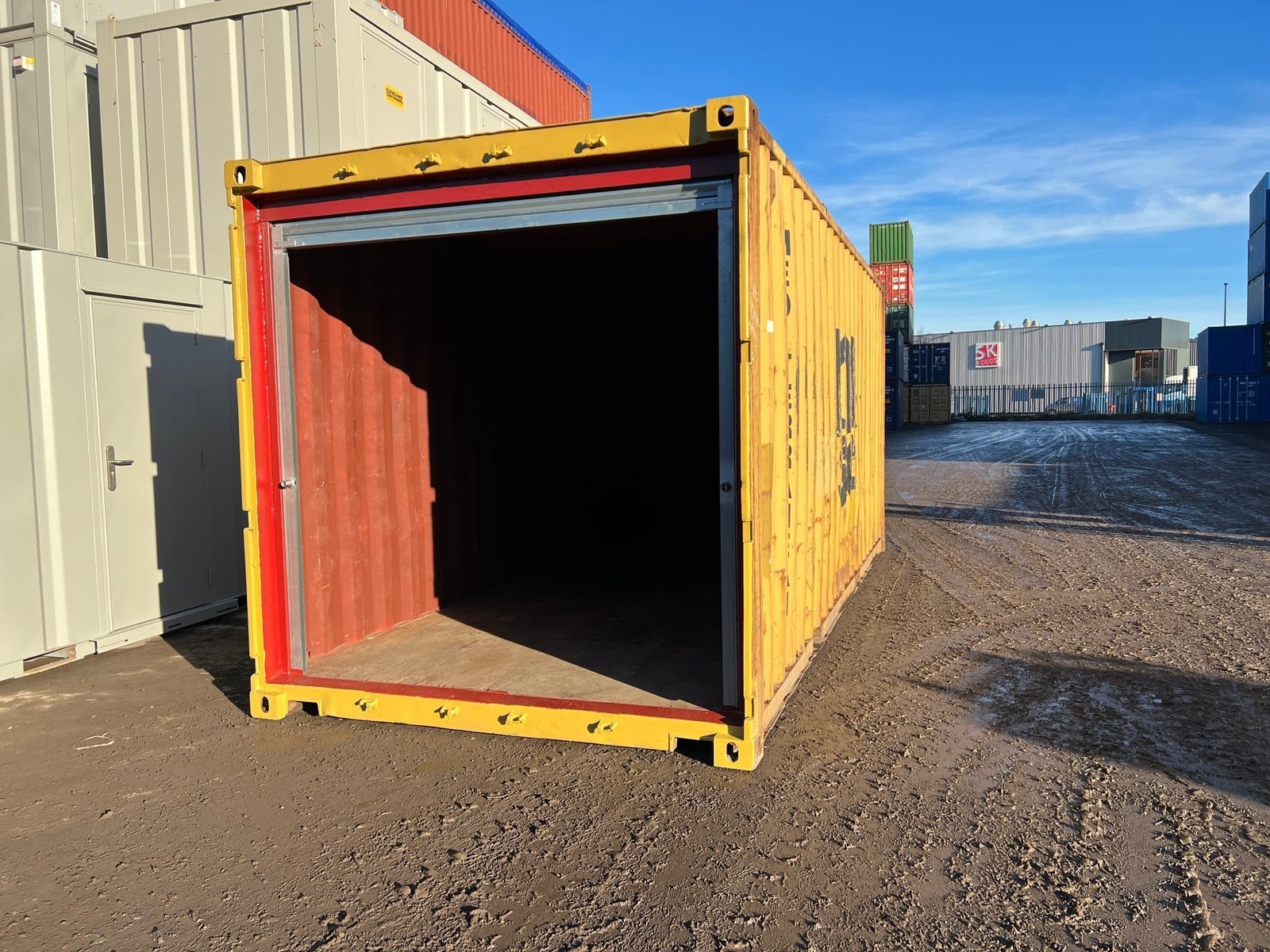 20ft Shipping Container with Roller Shutter Door For Sale — view 3