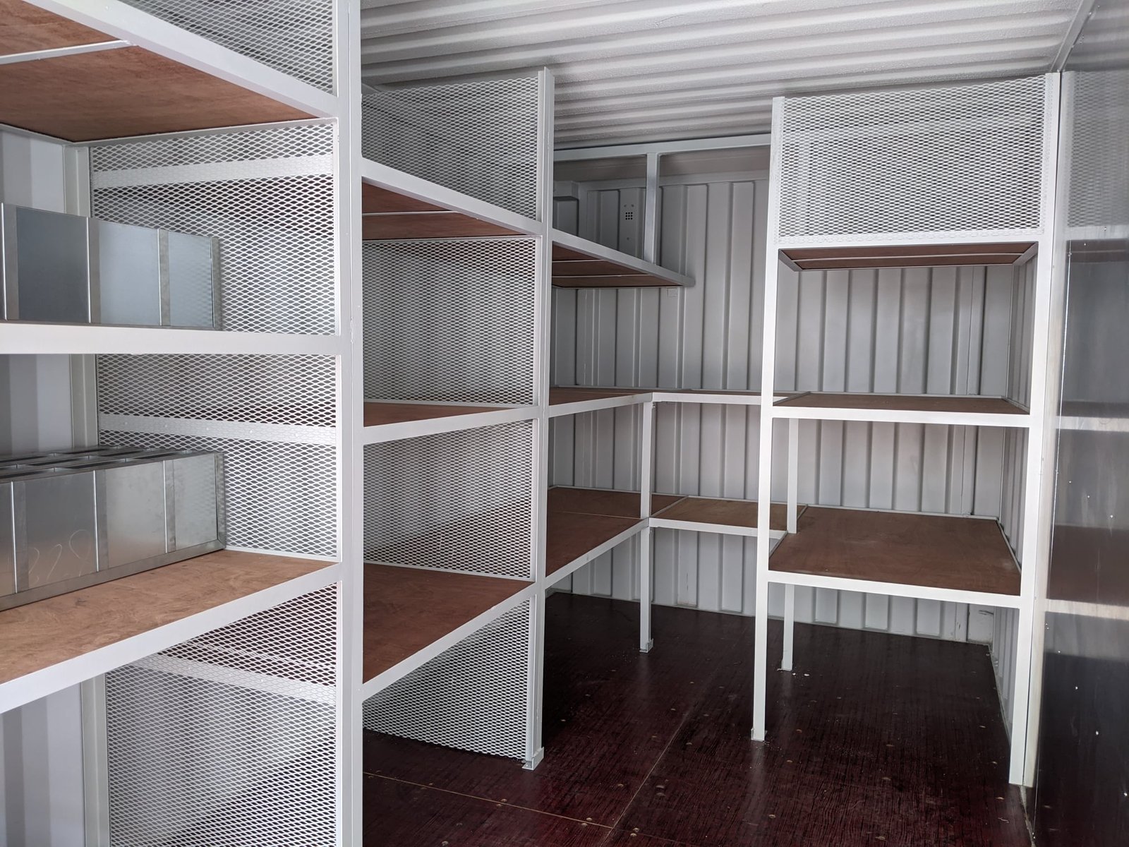20Ft Workshop Containers With Shelves – Built for Durability and Performance — view 4
