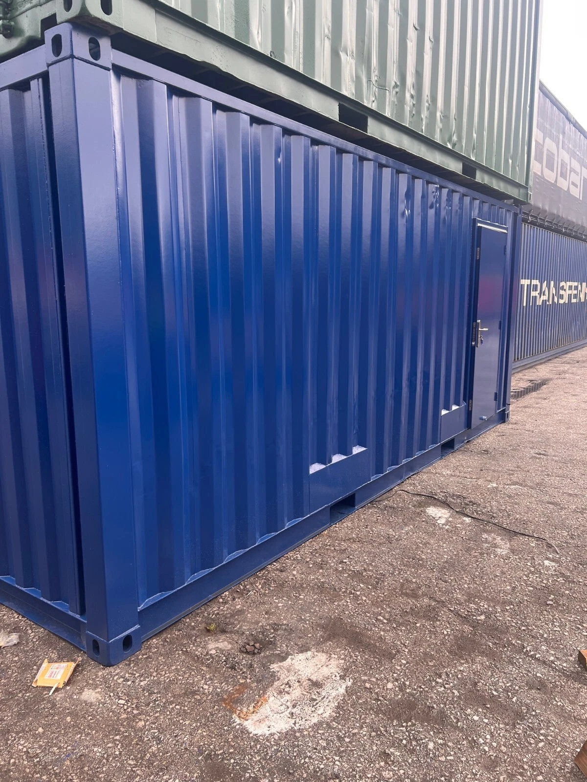 20ft x 8ft Shipping Container Toilet Block – Reading — view 4