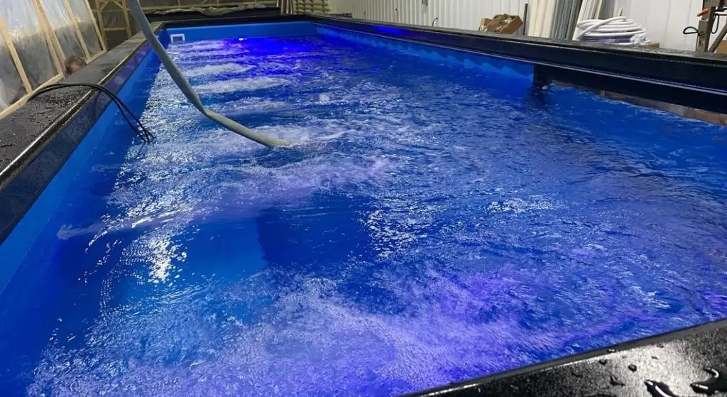 40 Ft Container Pool — view 3