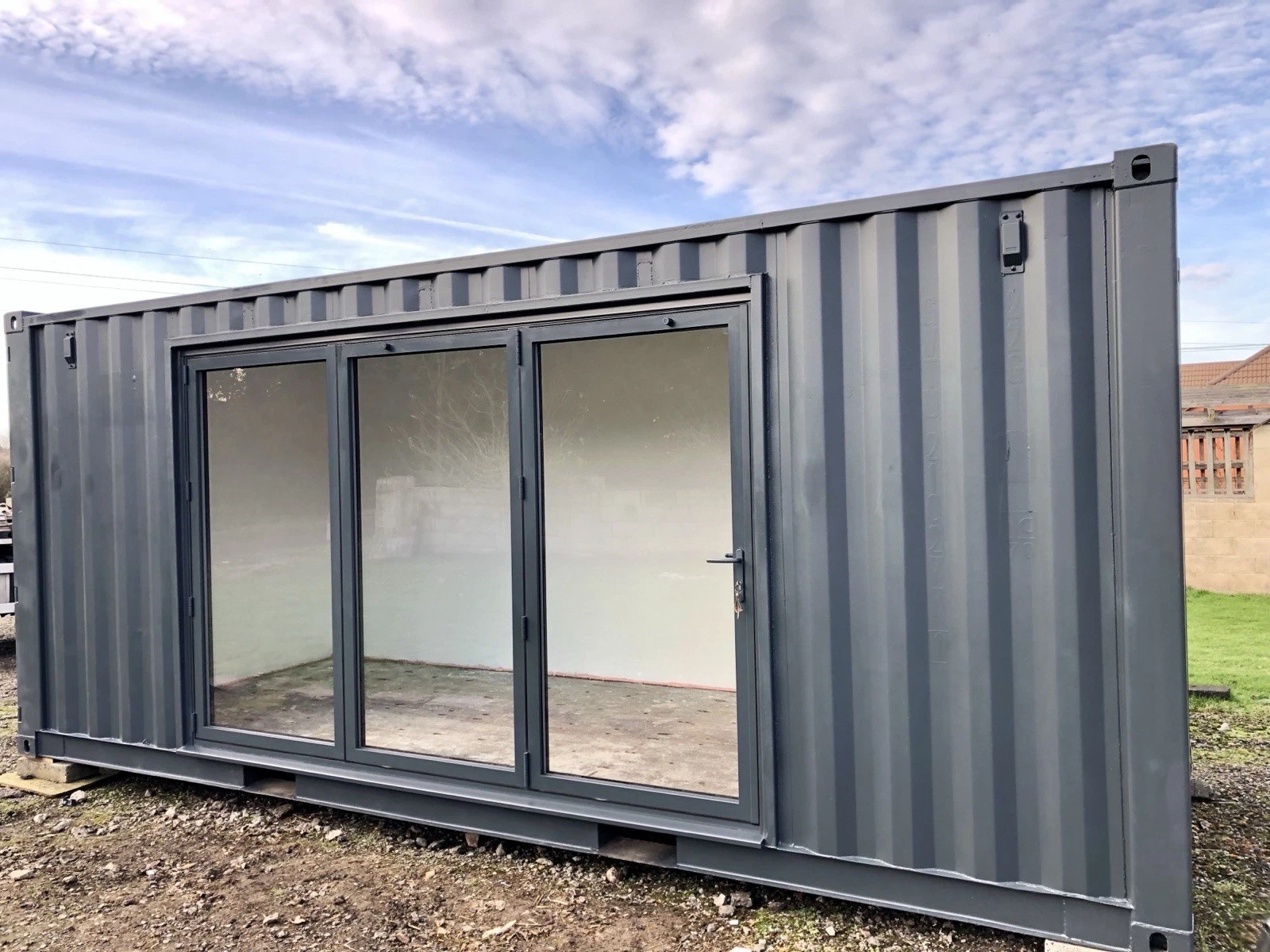 Converted Shipping Container Office Gym 20ft — view 4