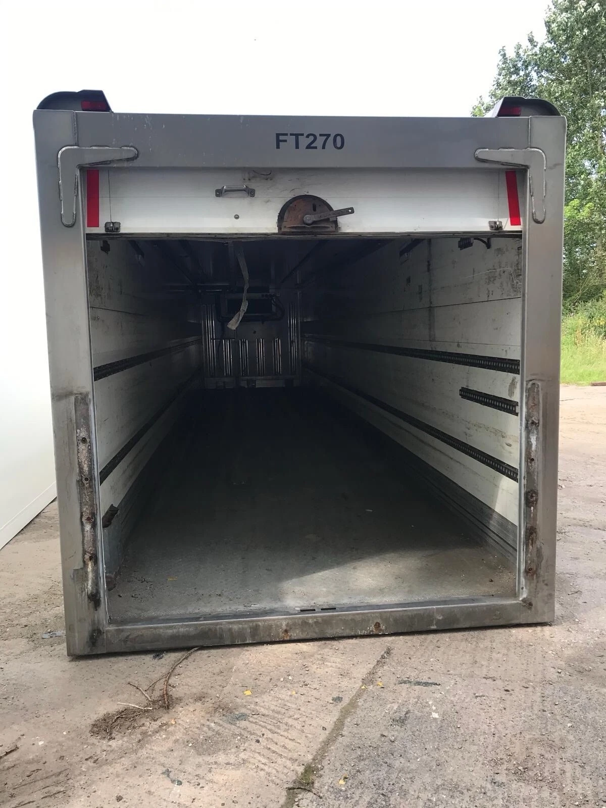 Refrigerated Shipping Containers 27’ to 45’ Chiller/Freezer — view 8
