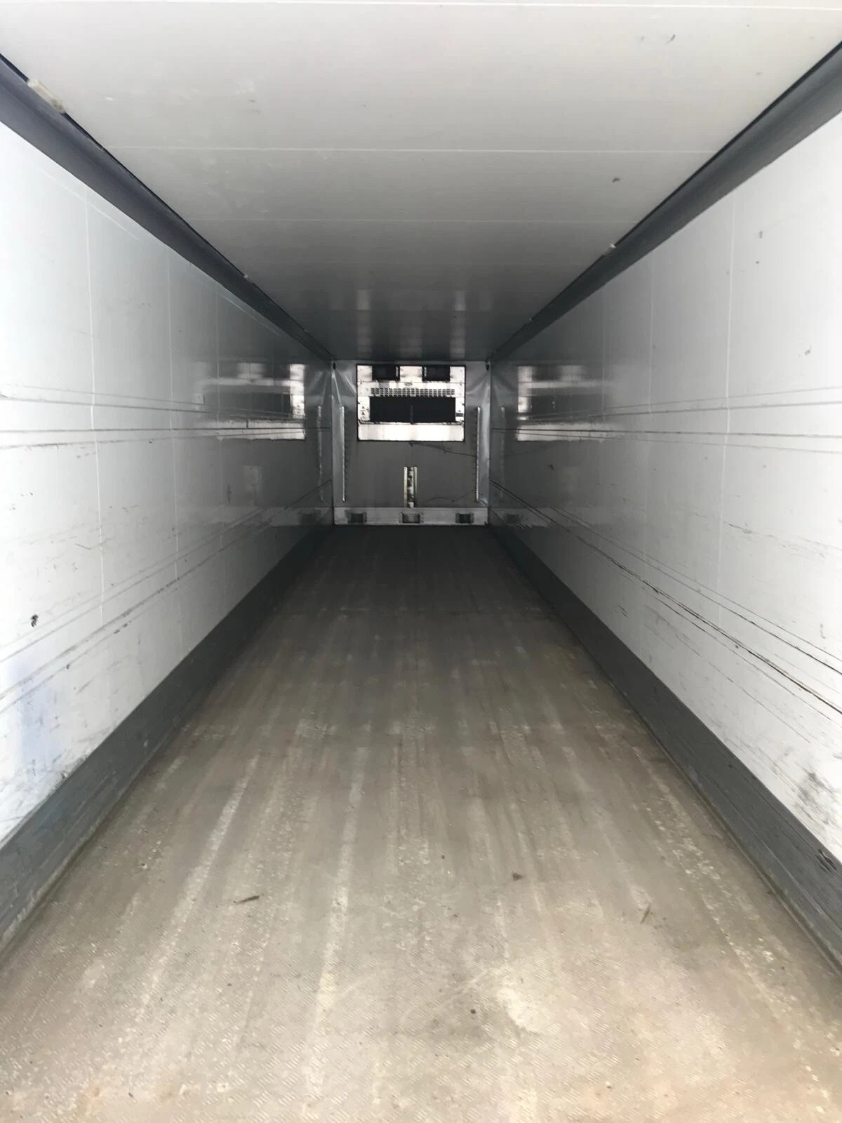 Refrigerated Shipping Containers 27’ to 45’ Chiller/Freezer — view 9